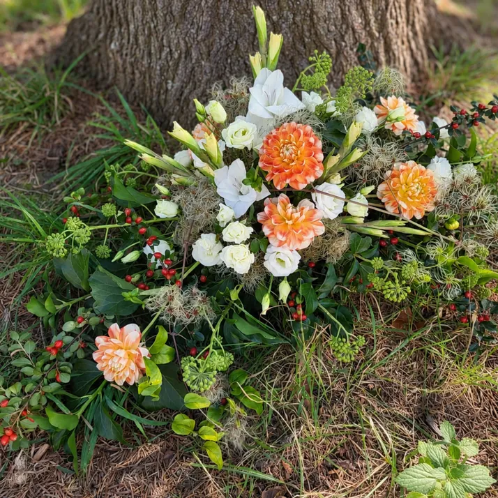 Urnenschmuck für Trauerfeiern und Beerdigungen